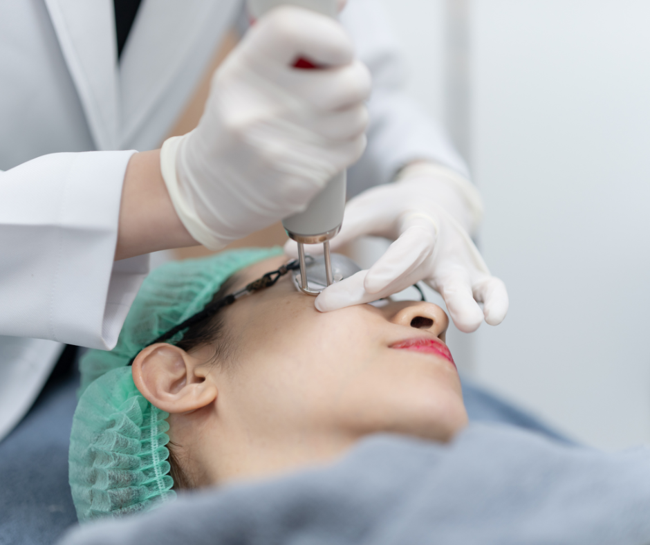 Pico Laser for Dark Eye